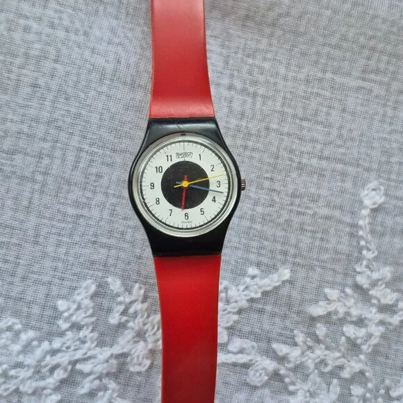 SWATCH Watch 843 Red & Black Ladybug Inspired Swiss Made Vintage Works! Swatch swiss made black - Gem main image 2
